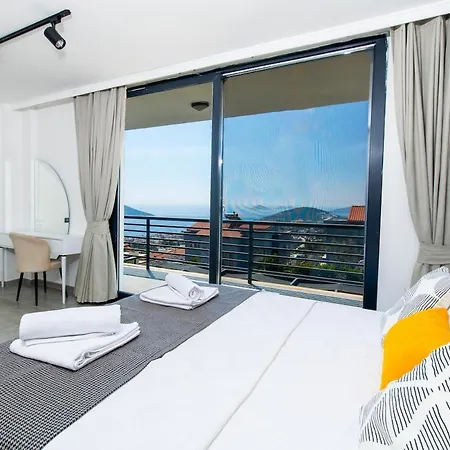 Villa With Sea View In Kalkan